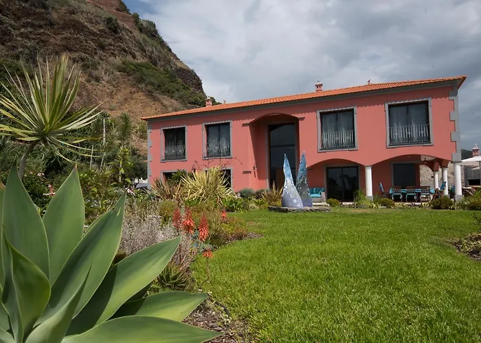 Luxury Ocean Front Villla * Calheta (Madeira)
