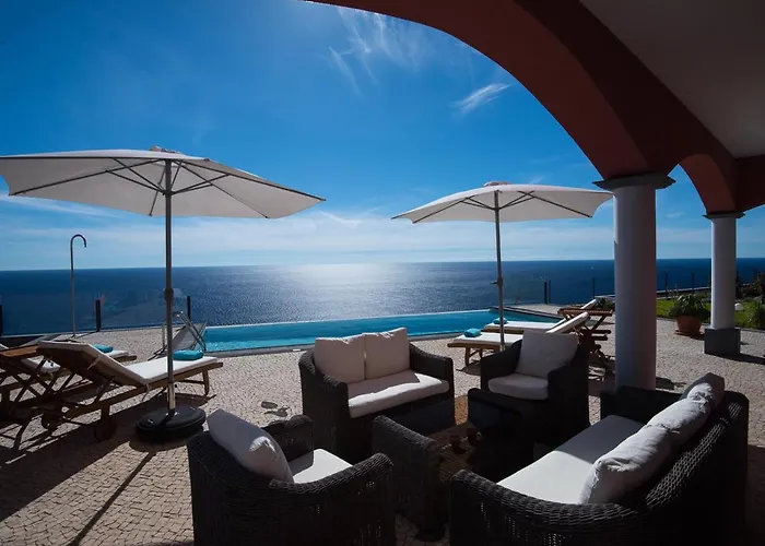 Vila Luxury Ocean Front Villla Calheta (Madeira)