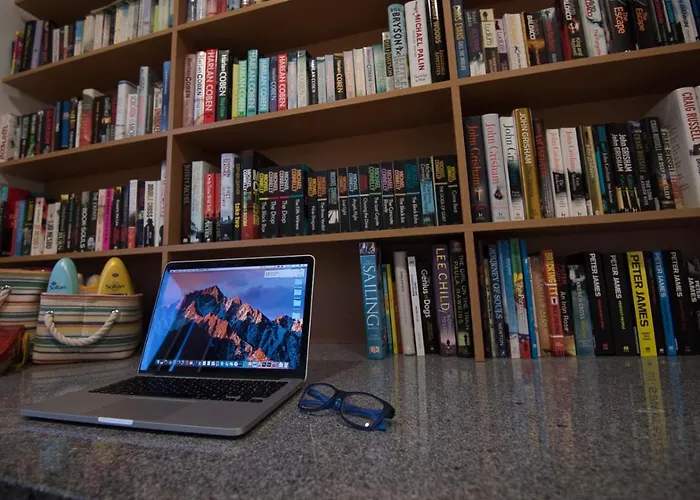 Vila Luxury Ocean Front Villla Calheta (Madeira)