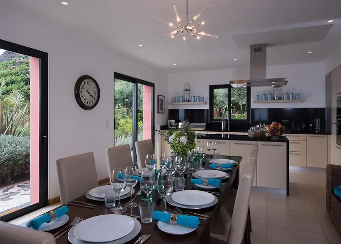 Luxury Ocean Front Villla Vila *