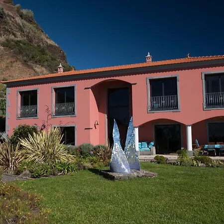 Βίλα Luxury Ocean Front Villla Calheta (Madeira)