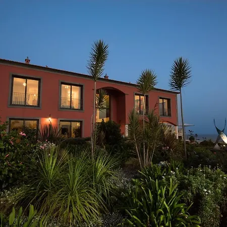 Luxury Ocean Front Villla * Calheta (Madeira)